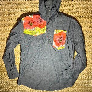 Galena Pearl Snapped Shirt. Like new!